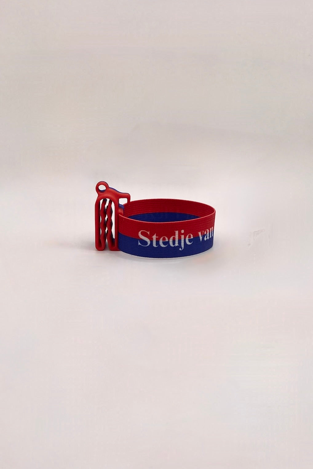 "Stedje van Lol en Plezeer" Clip A Cup with Luxury Lanyard