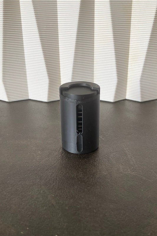 „Night” Münzhalter mit Sprungfeder (Klein)