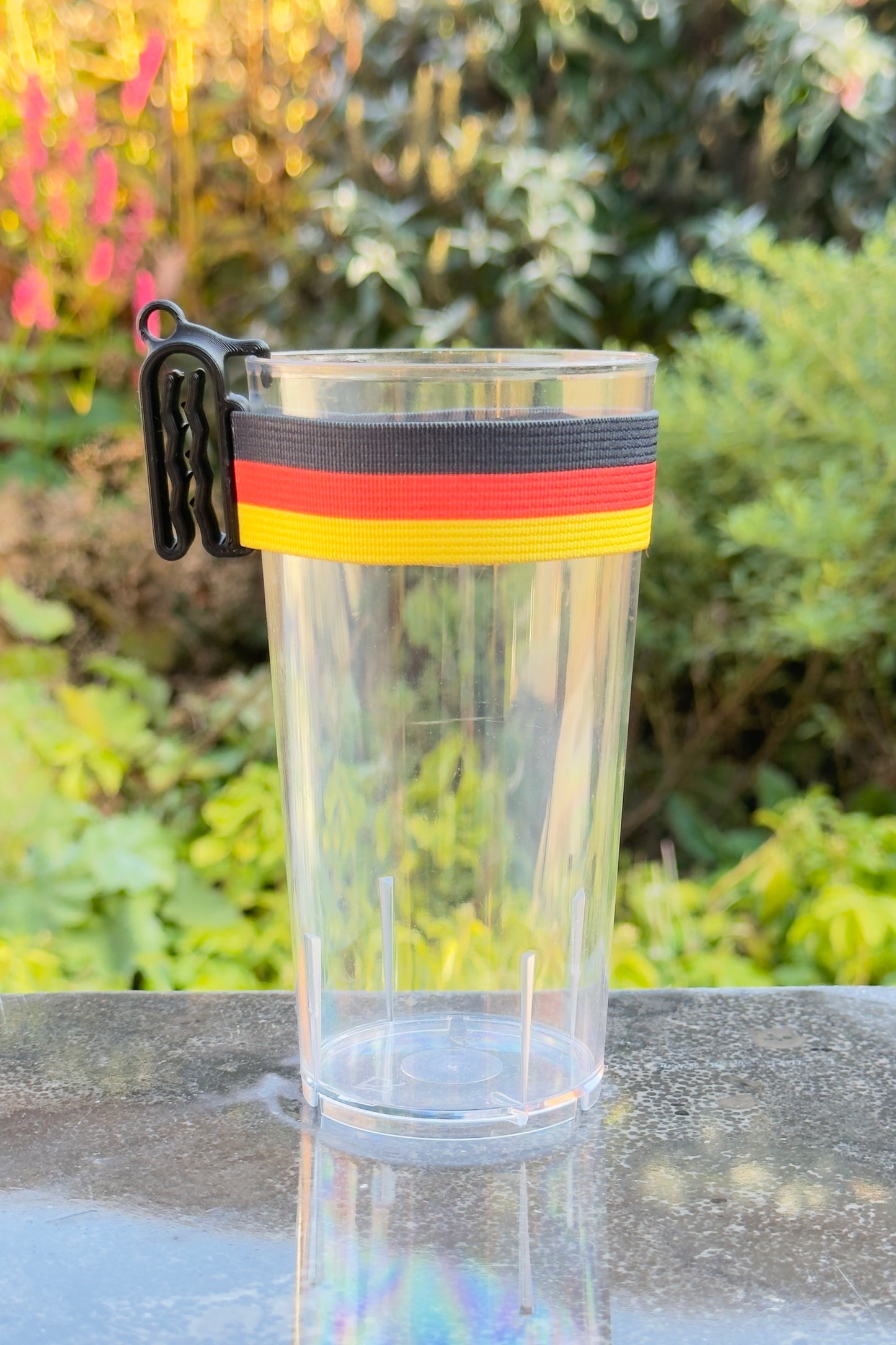 "Germany" Clip A Cup