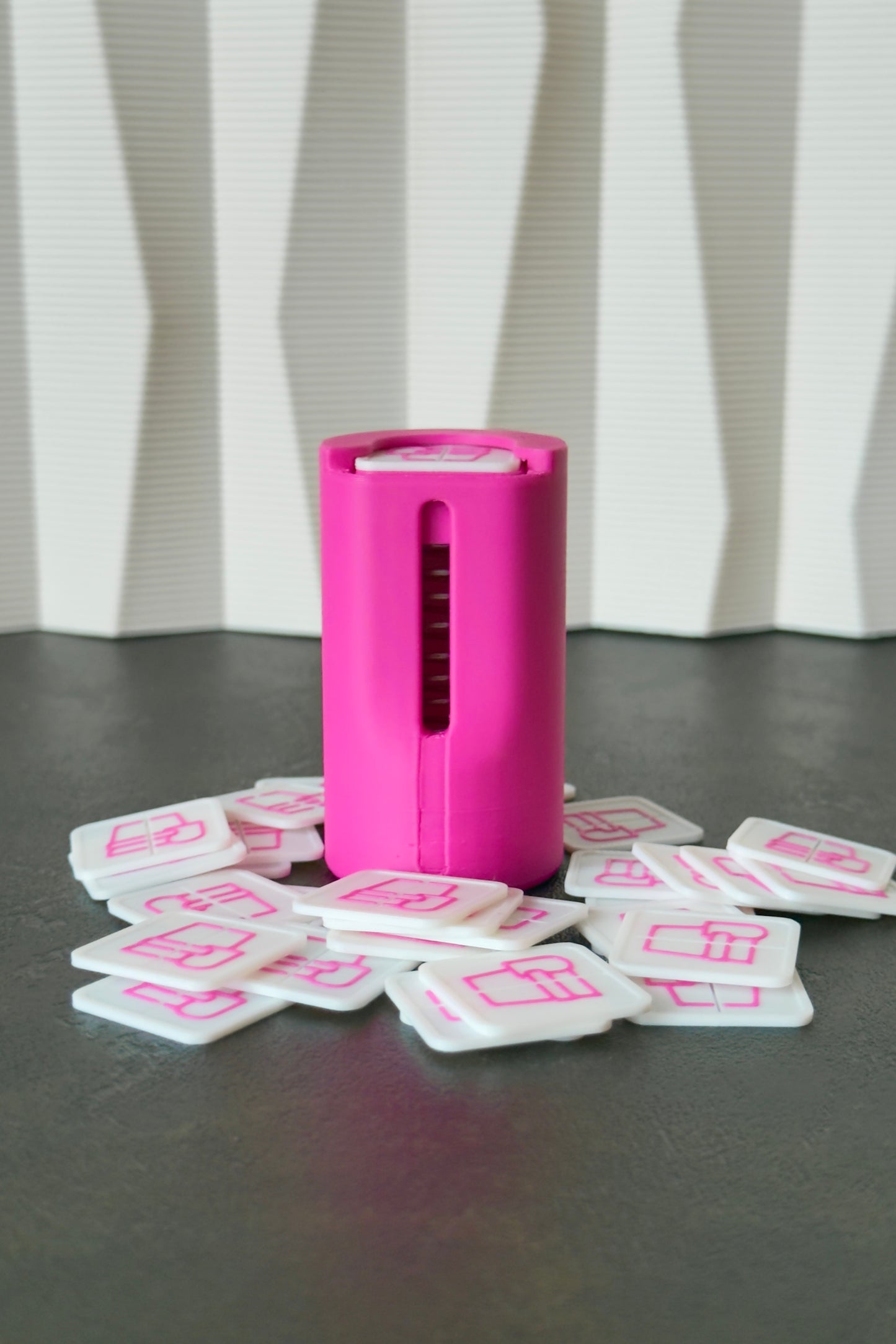 „Pinky Promise” Münzhalter mit Sprungfeder für Viereckige Münzen 