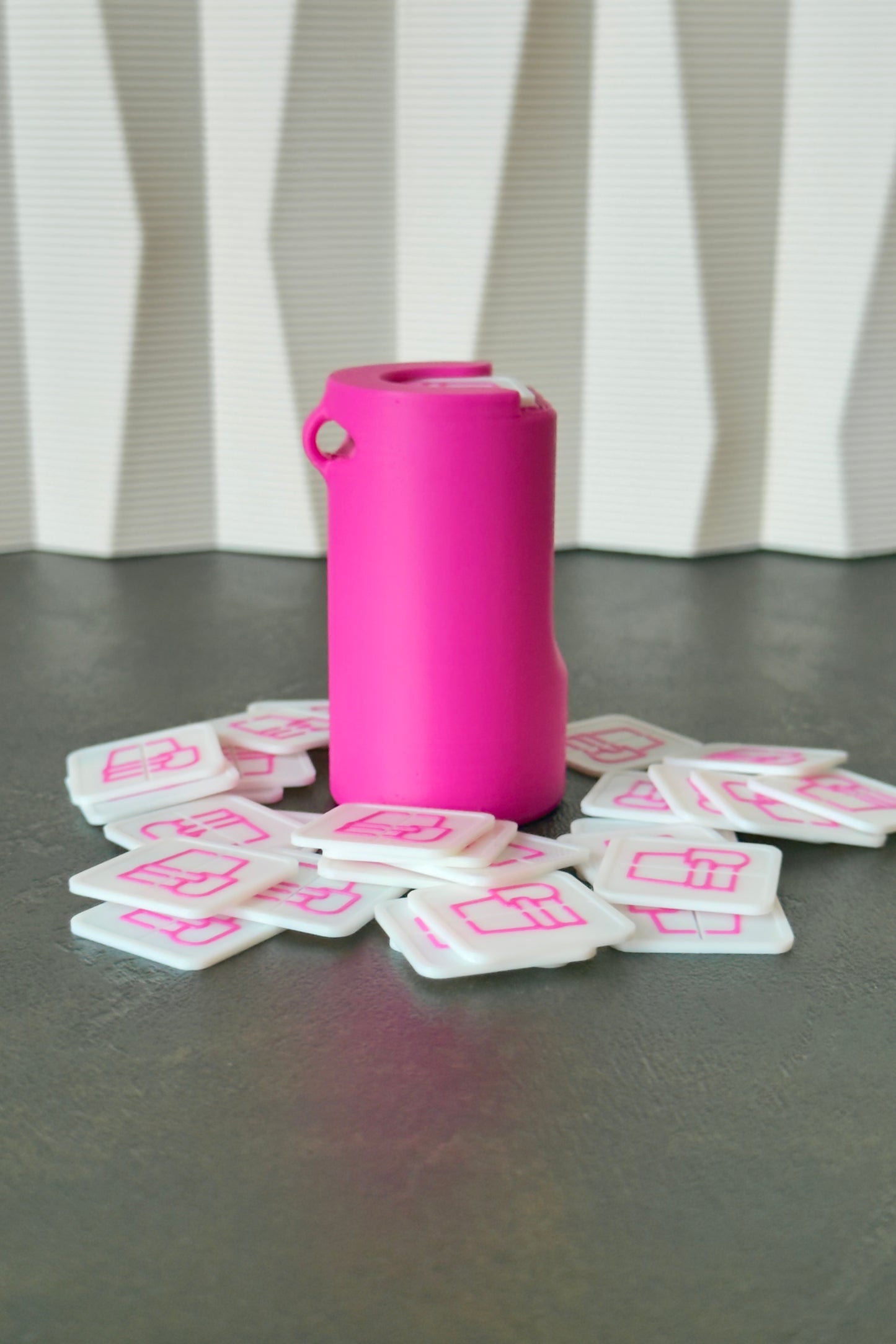 „Pinky Promise” Münzhalter mit Sprungfeder für Viereckige Münzen 